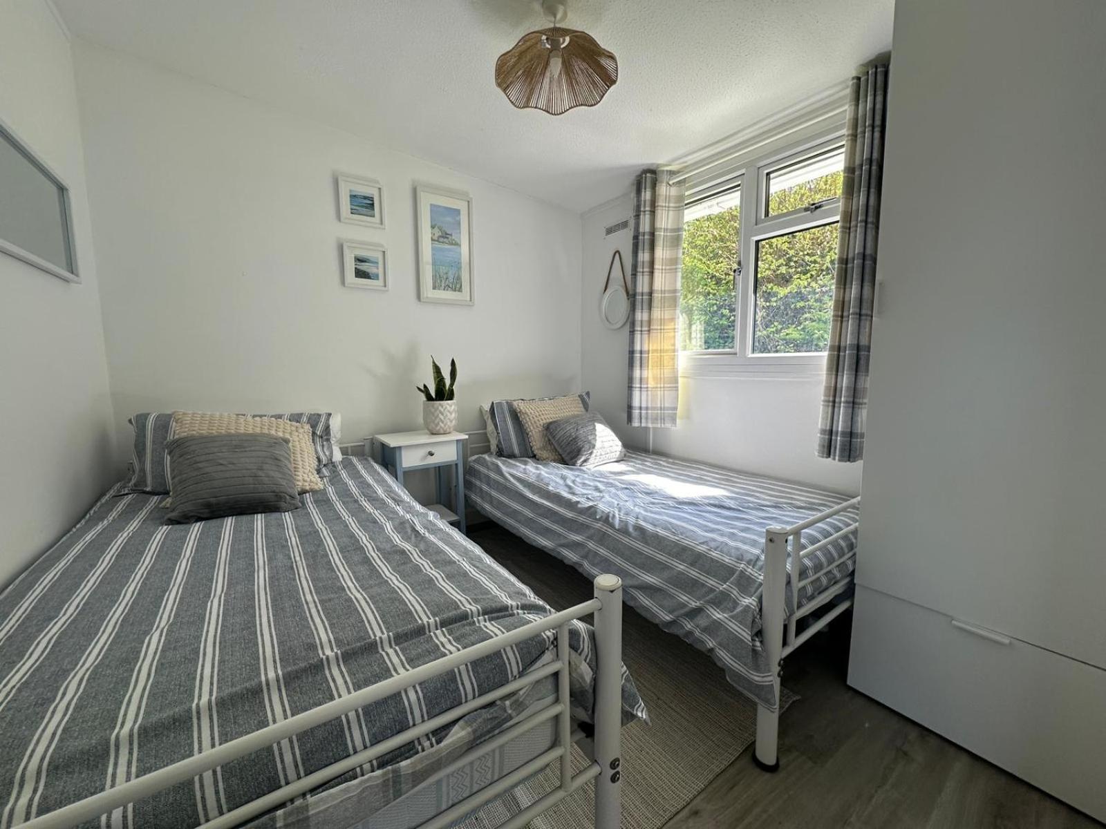 Serene Sea Valley Holiday home *